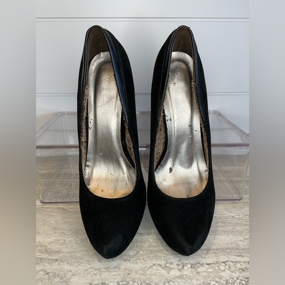 Mira & Bella Black Velvet High Heels with Leather Accent and Faux Fur Lining - Picture 4 of 6